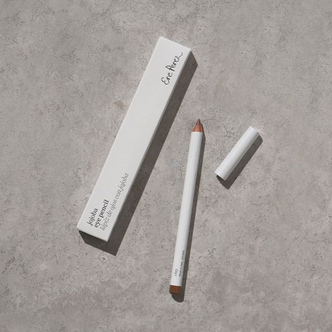 Ere Perez's Clay Natural eye pencil Lifestyle