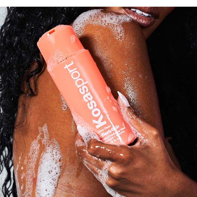 Kosas' Good Body Skin Juicy Clean Exfoliating shower gel mannequin