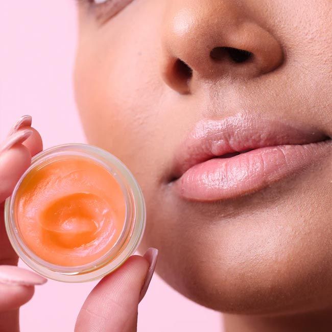 Baume pour les lèvres NCLA Beauty Peach model