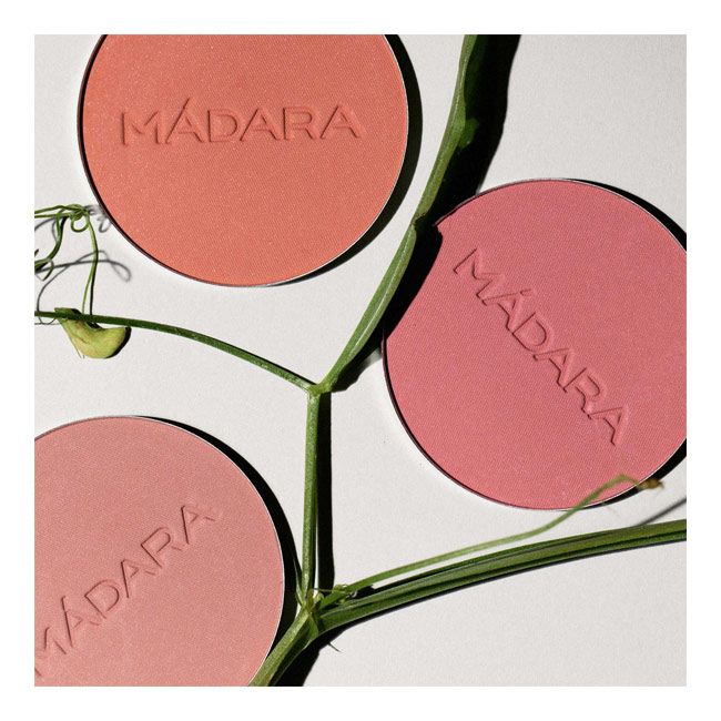 Fard à joues minéral Magnetic Blush  Madara Cosmetiques Teintes