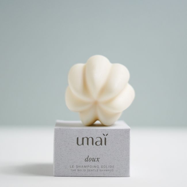 Umaï's gentle solid shampoo Packaging