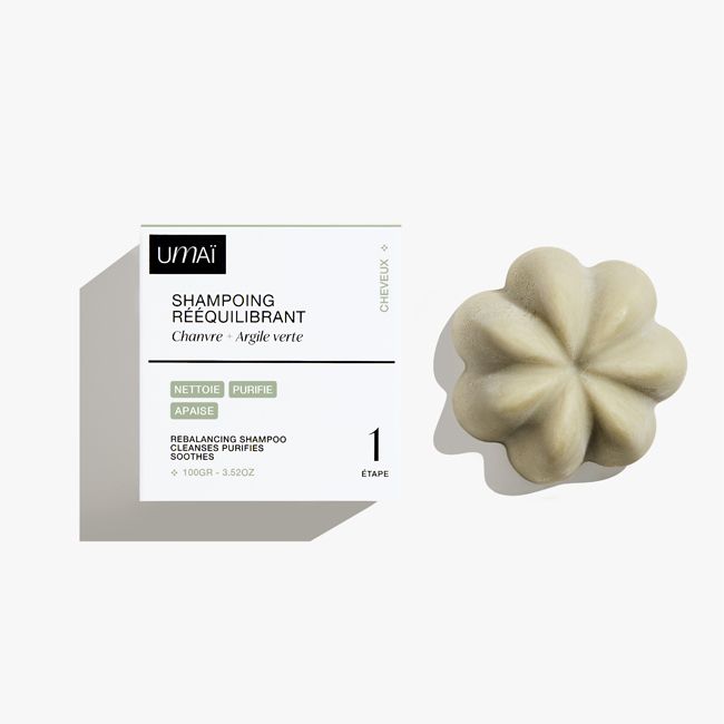 Umaï's rebalancing solid shampoo Packaging