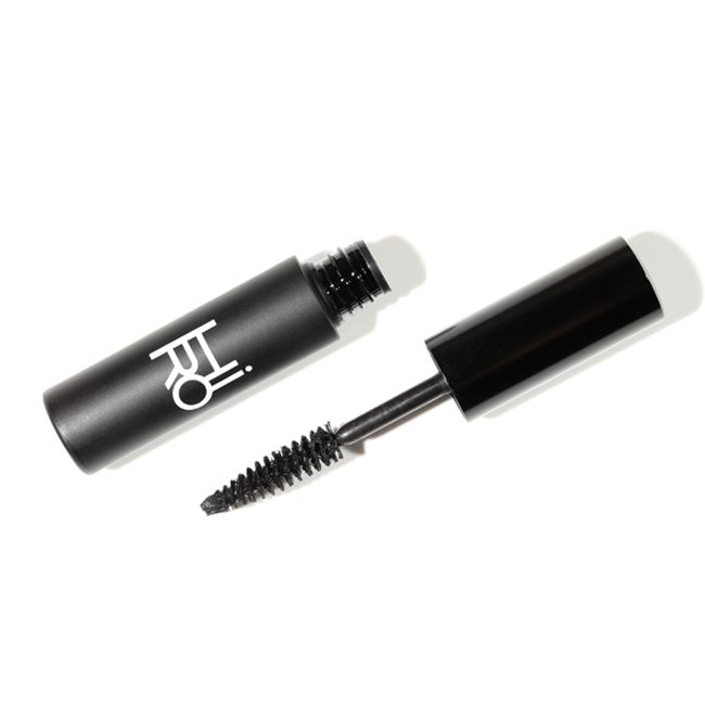 Hiro Cosmetics' Natural Vegan Classic Mascara Lifestyle