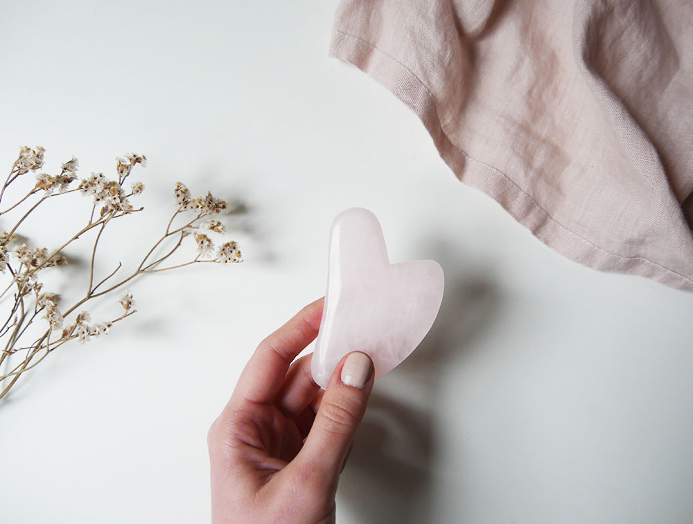 Gua sha Quartz Rose Scilla Rose